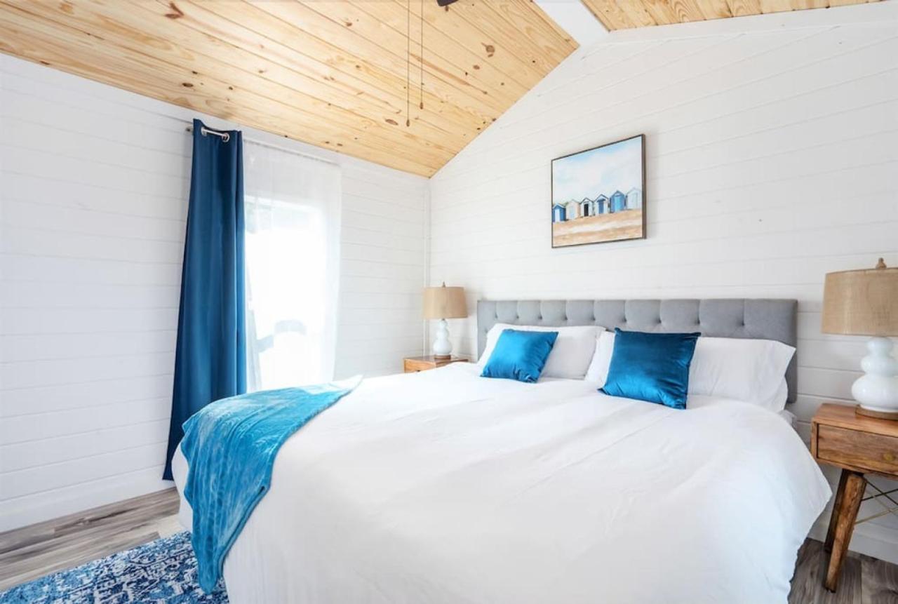 2 Villa D'Azur Luxury Tiny House Mins To Lake Guntersville, Downtown, Firepit Exteriör bild